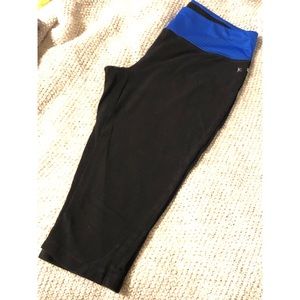 Black Capri Leggings